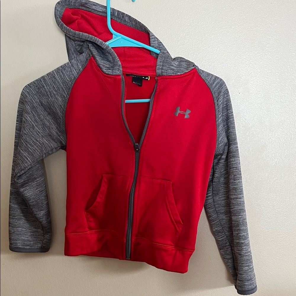 Under Armour Kids Hoodie in Red and Gray size 6 boys sweatshirt Hoodie Boy